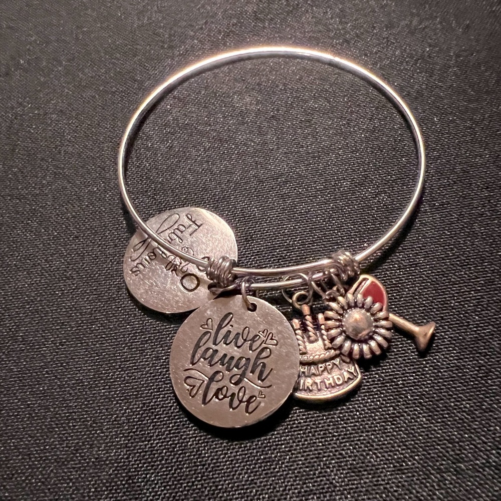 50th birthday 🎂 🍷charm bracelet. Wire adjustable. Great gift